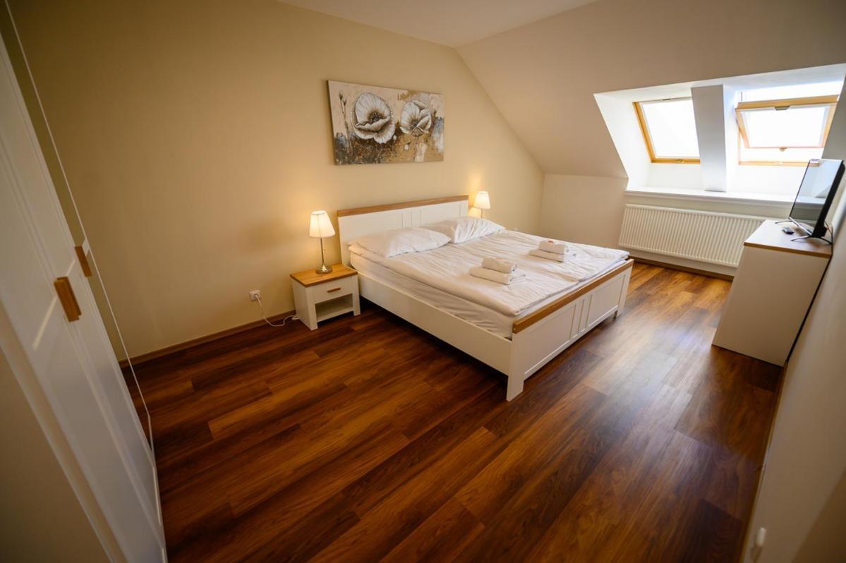 Apartman U Krale - 2 Jičín Exterior foto